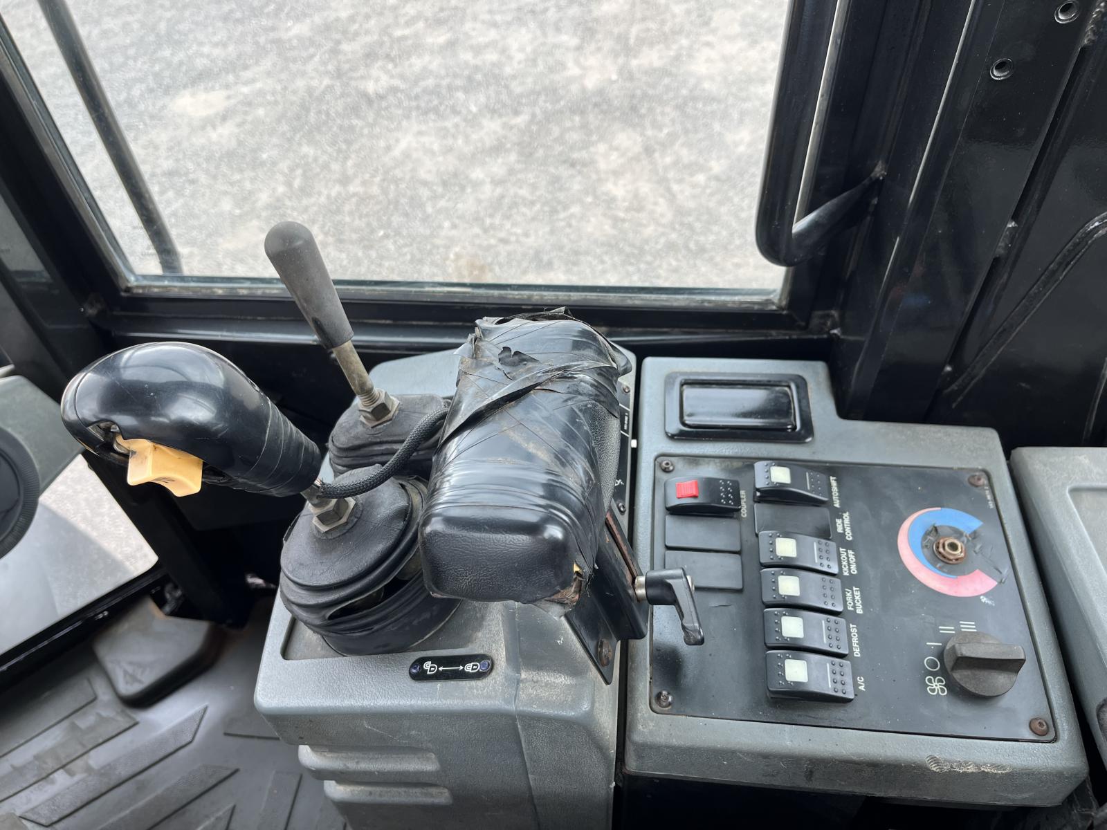 ./imagenes/INVOICE/2019/17450/CATERPILLAR IT28G (24).JPG